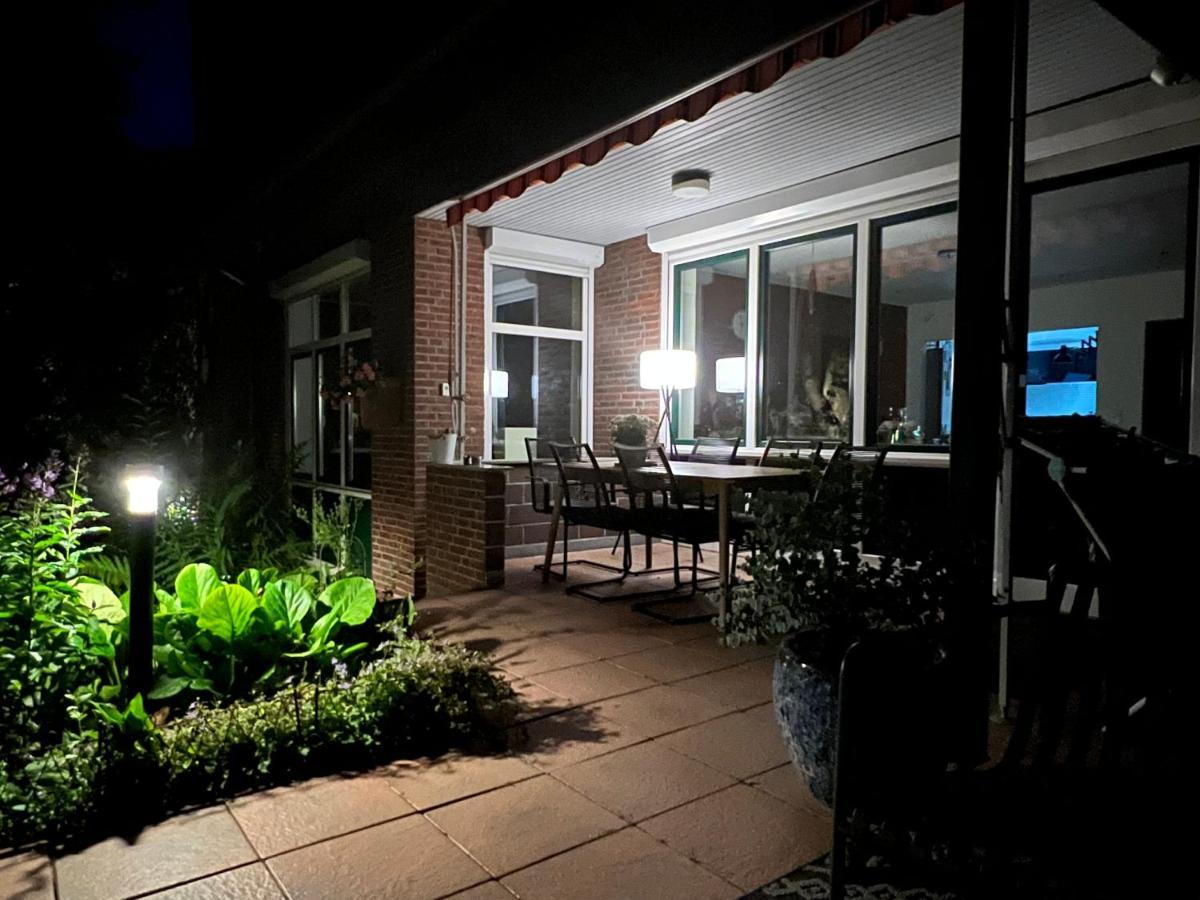 Aussergewoehnliches Haus Mit Sauna, Kamin Und Garten Wilhelmshaven Kültér fotó